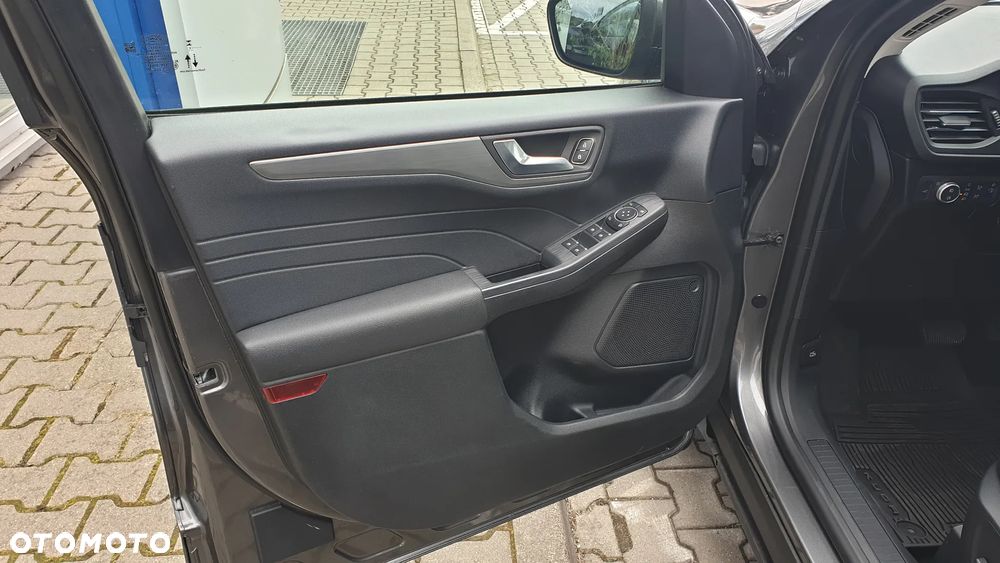 Ford Kuga 2.5 FHEV AWD Titanium X - 19