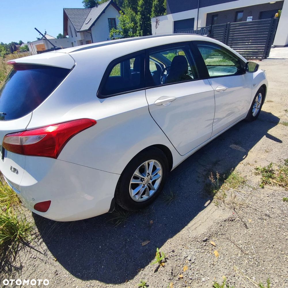 Hyundai i30 1.6 CRDi Classic - 13