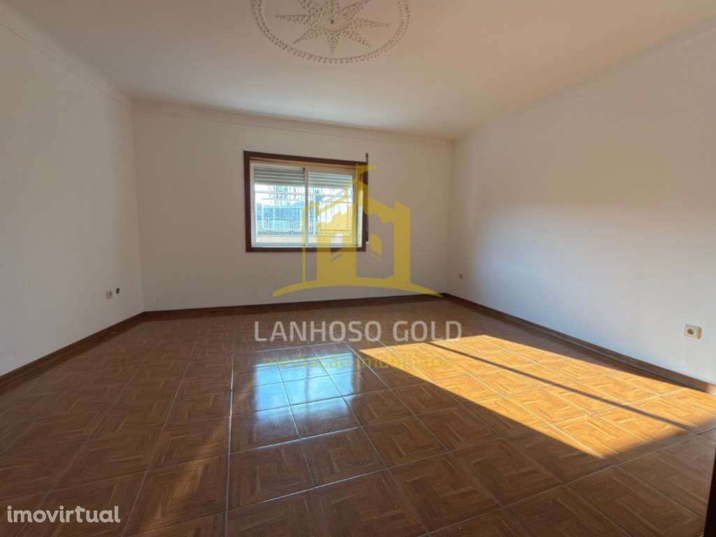 Apartamento T3+1 | Nossa Senhora do Amparo, Póvoa de Lanhoso - Grande imagem: 2/15