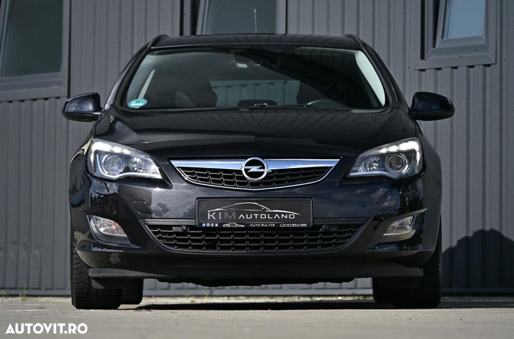 Opel Astra 2.0 CDTI DPF 150 Jahre - 23