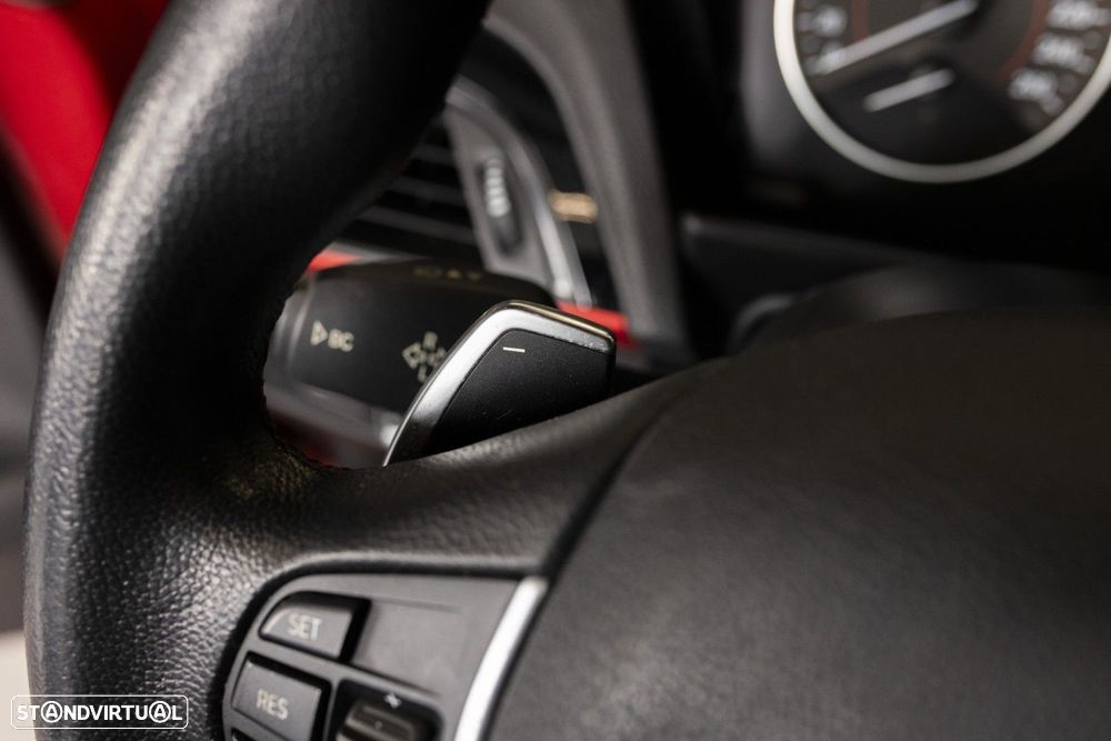 BMW 228 i Aut. M Sport - 37