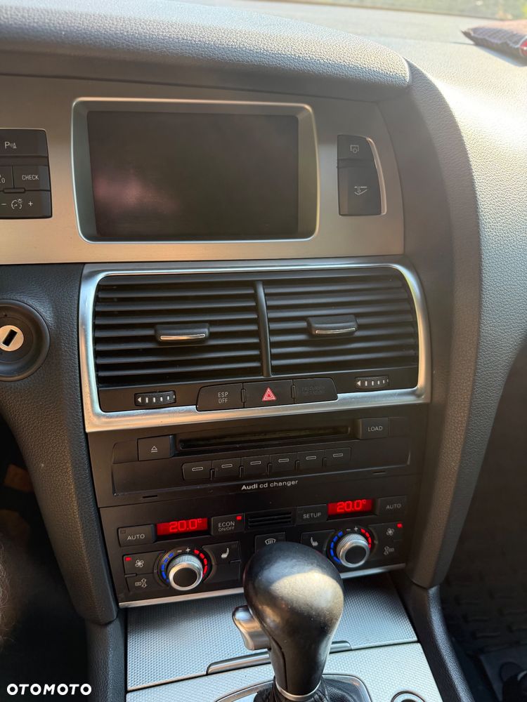 Audi Q7 3.0 TDI Quattro Tiptronic - 8