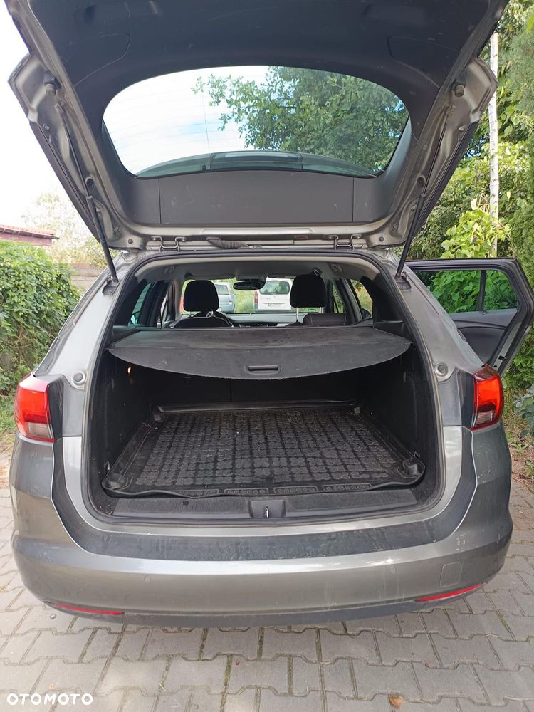 Opel Astra 1.2 T Elegance S&S - 7