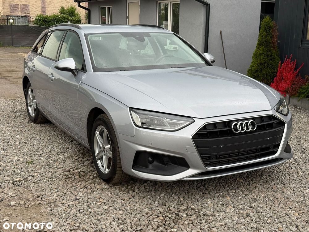 Audi A4 Avant 35 TFSI mHEV S tronic - 2