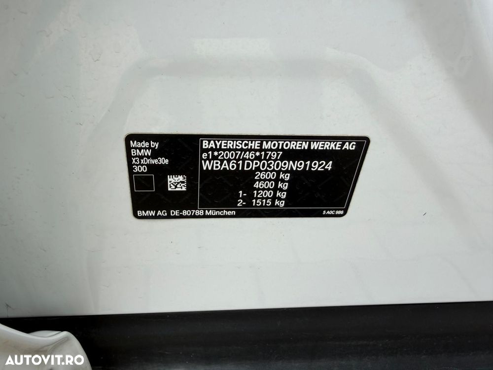 BMW X3 xDrive30e AT PHEV - 22
