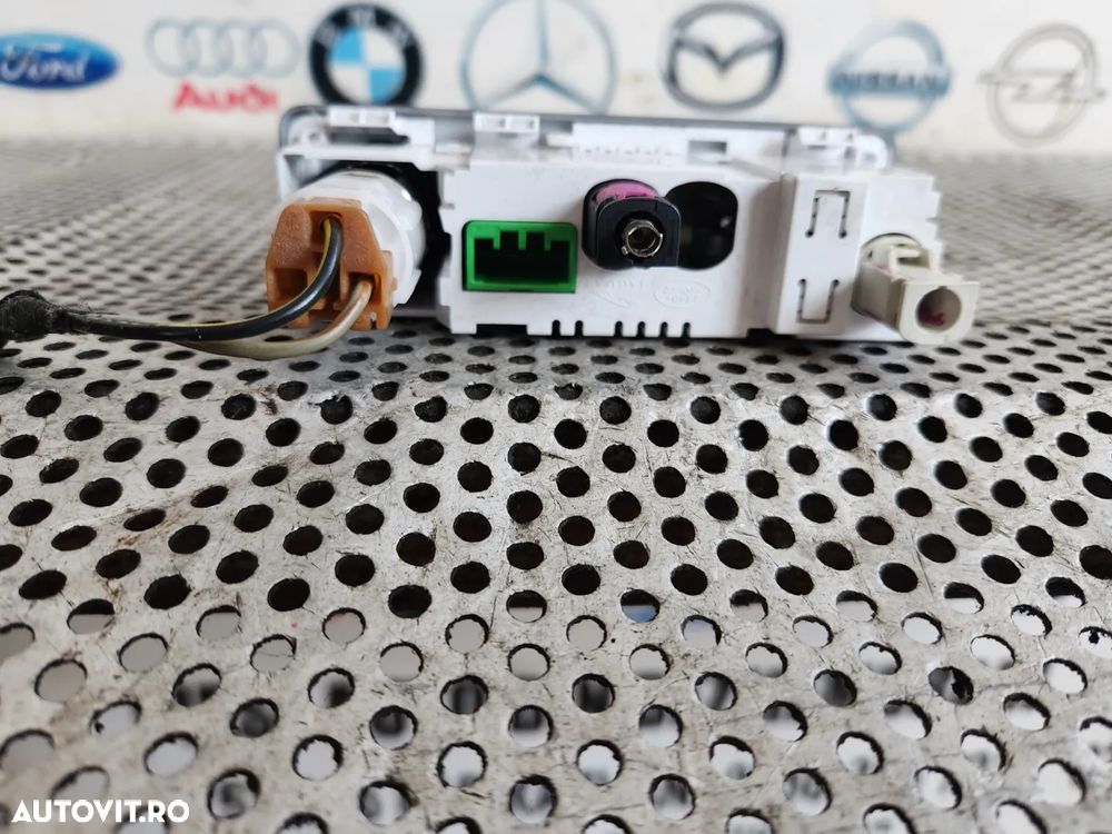 Modul Auxiliar USB Bricheta Land Rover Range Rover Evoque Discovery Sport Jaguar E/F Pace Dezmembrez Range Rover Evoque Facelift An 2015-2016-2017-2018-2019 2.0 D Automat 4x4 Volan Stanga - Dezmembrari Arad - 6