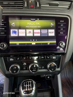 Skoda Octavia 2.0 TDI Style - 1