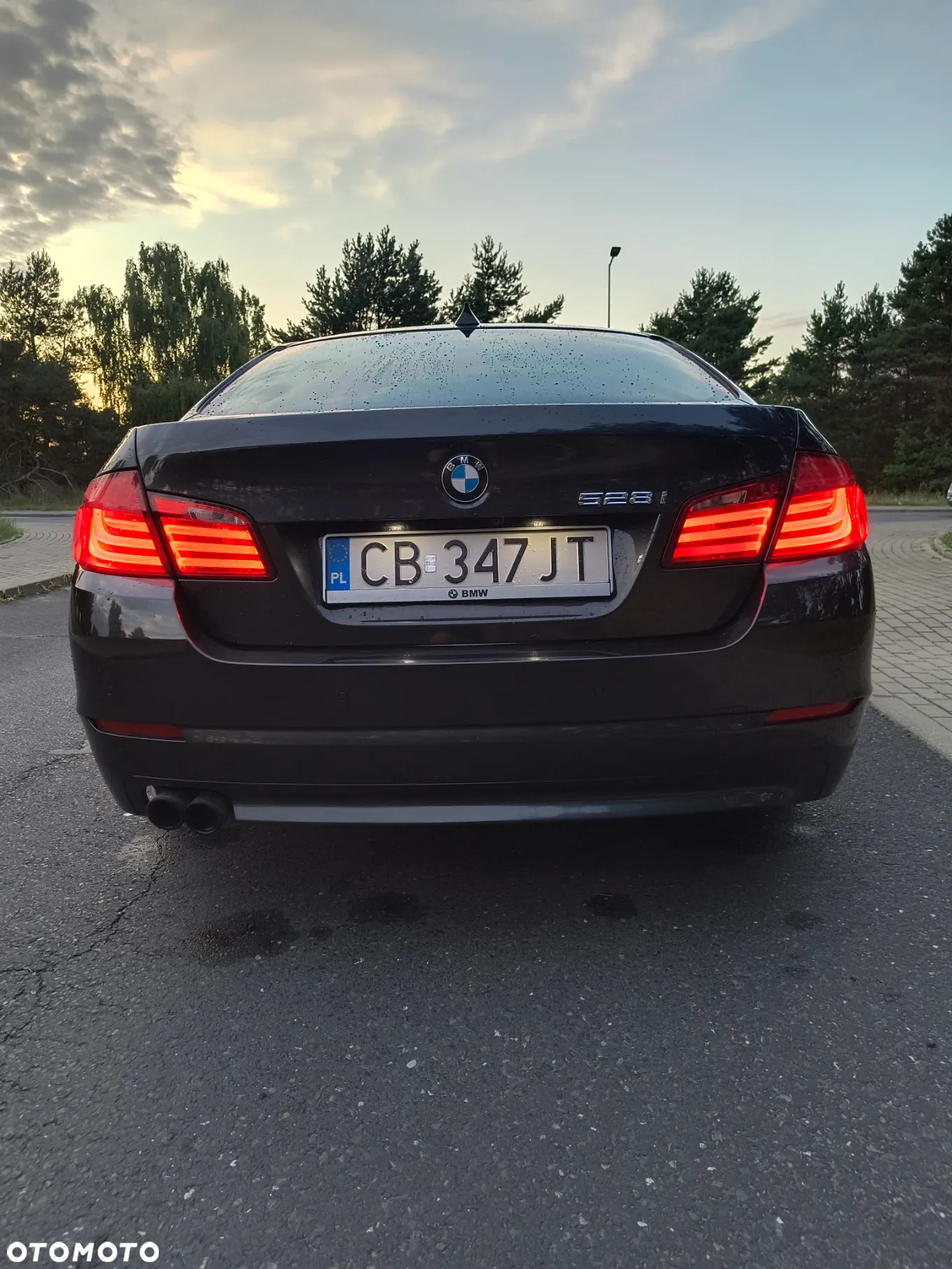 BMW Seria 5 528i xDrive - 18