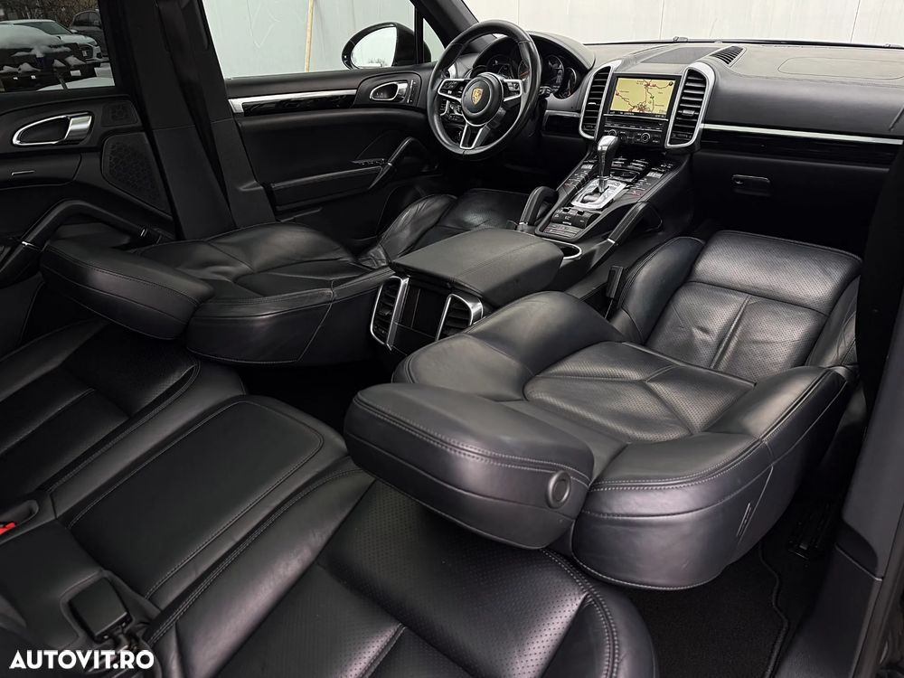 Porsche Cayenne S Platinum Edition - 19