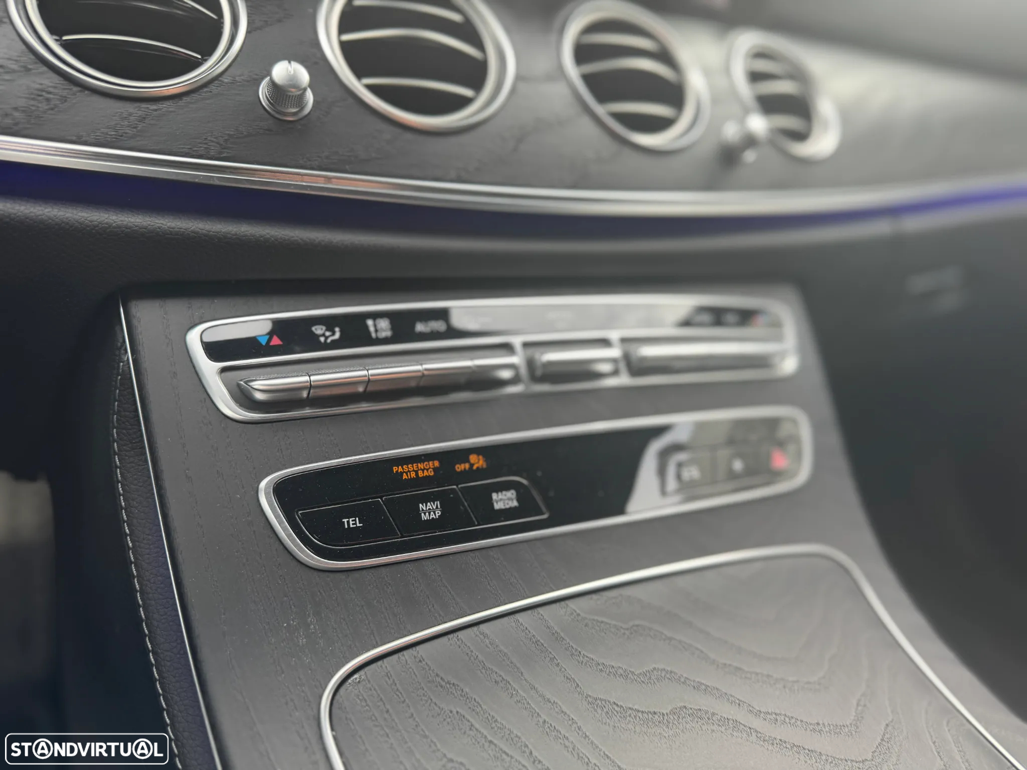 Mercedes-Benz E 300 de AMG Line - 25