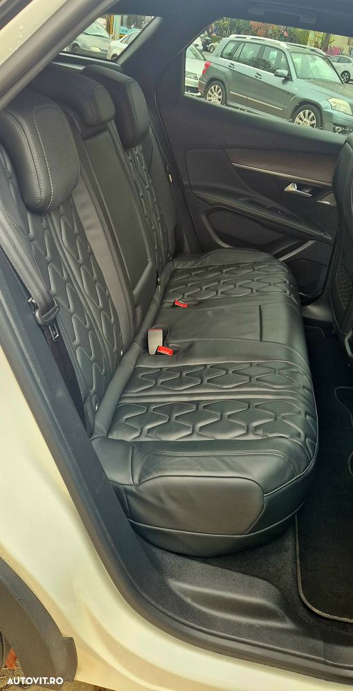 Peugeot 3008 PHEV 300 EAT8 4X4 GT - 9