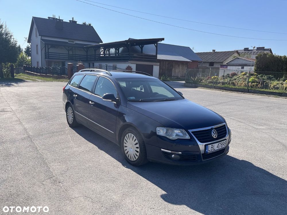 Volkswagen Passat 2.0 TDI DPF Sportline - 4