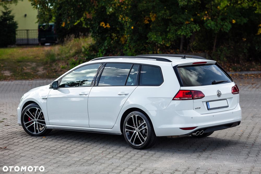 Volkswagen Golf GTD 2.0 TDI SCR DSG - 16