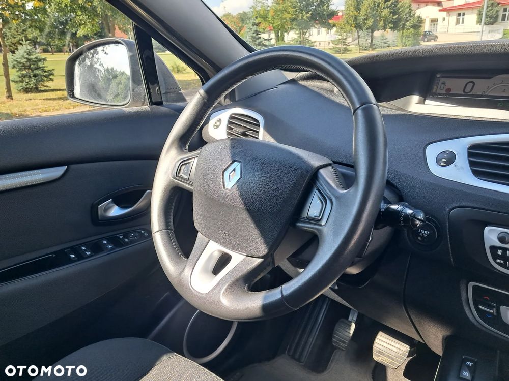 Renault Scenic 1.4 16V TCE Privilege - 12