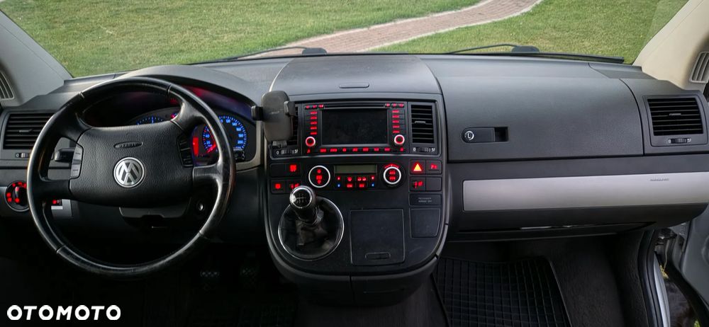 Volkswagen Transporter Multivan DPF Comfortline - 12