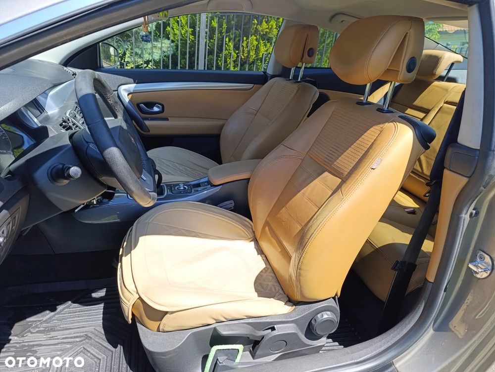 Renault Laguna dCi 175 FAP - 4