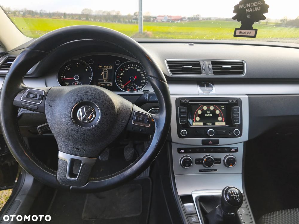 Volkswagen Passat 1.6 TDI BlueMotion - 7