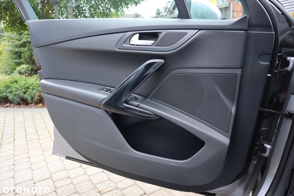 Peugeot 508 BlueHDi 180 EAT6 Stop&Start GT - 25