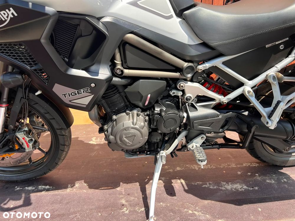 Triumph Tiger - 25