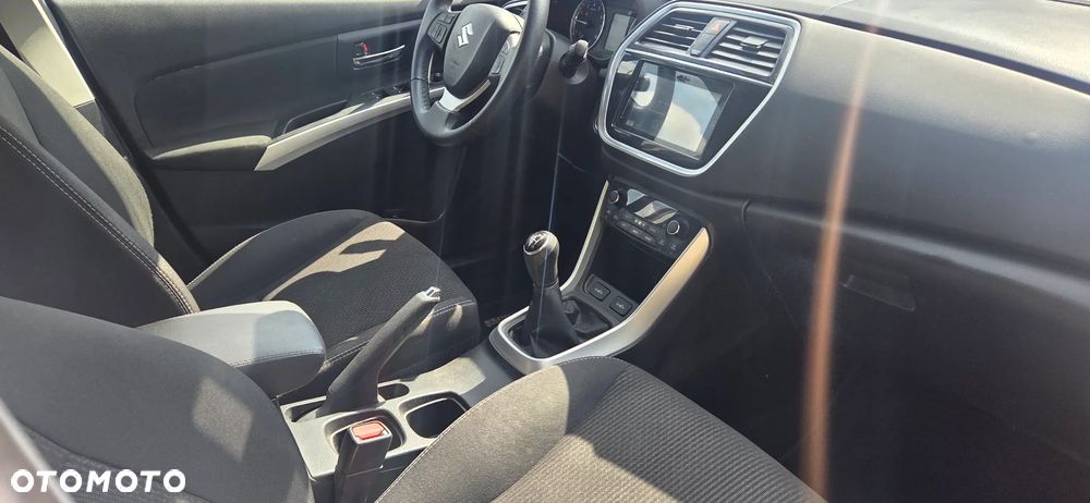 Suzuki S-Cross - 16