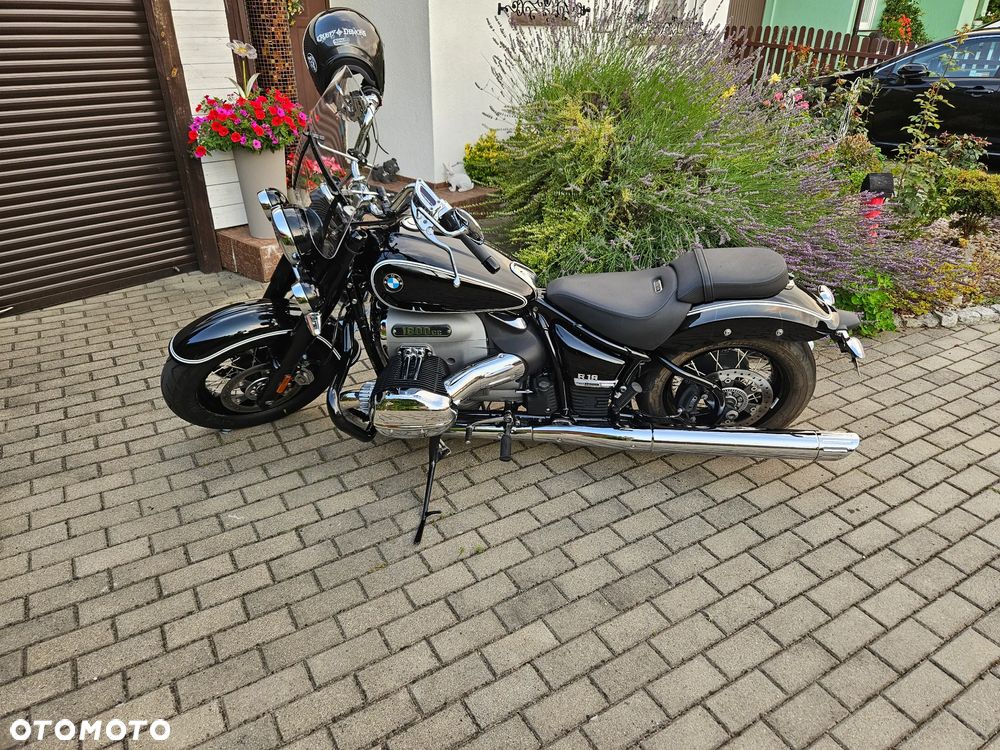 BMW R - 1