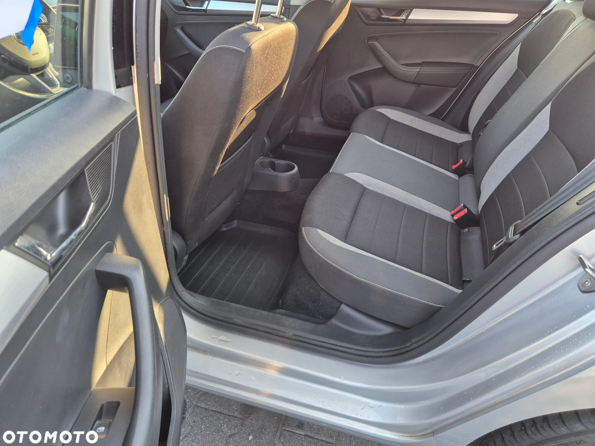 Skoda RAPID 1.0 TSI Ambition - 9