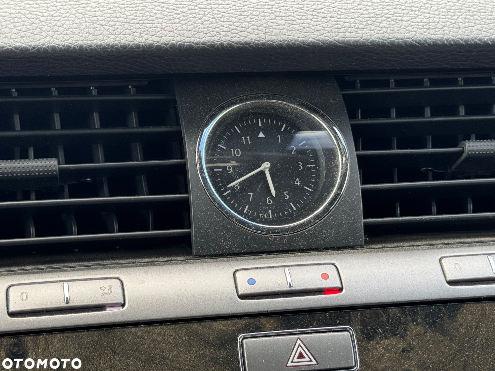 Volkswagen Phaeton 3.0 V6 TDI DPF 4Mot L (5os) - 32