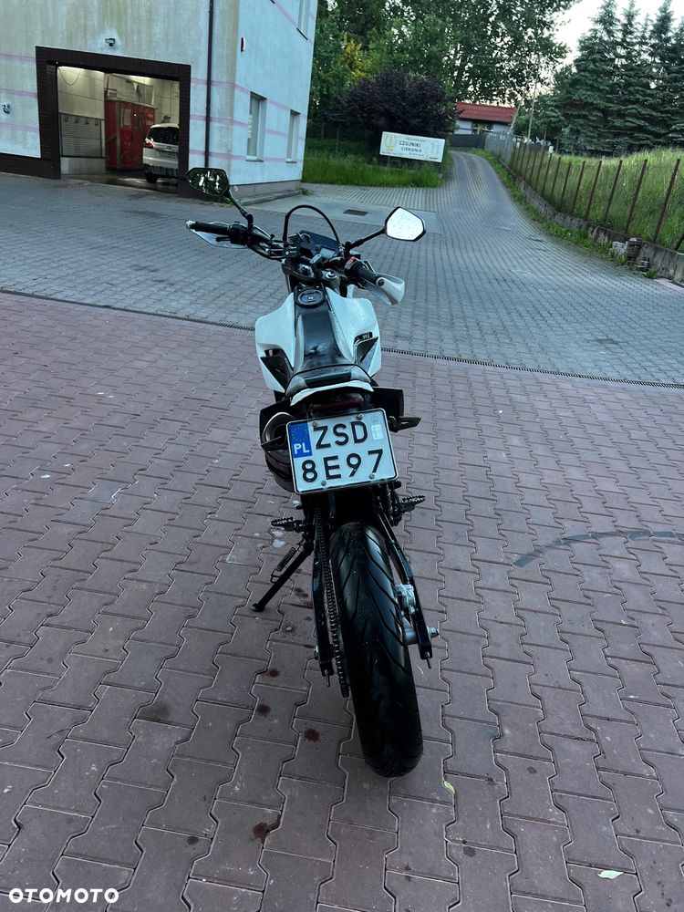 Yamaha WR - 4