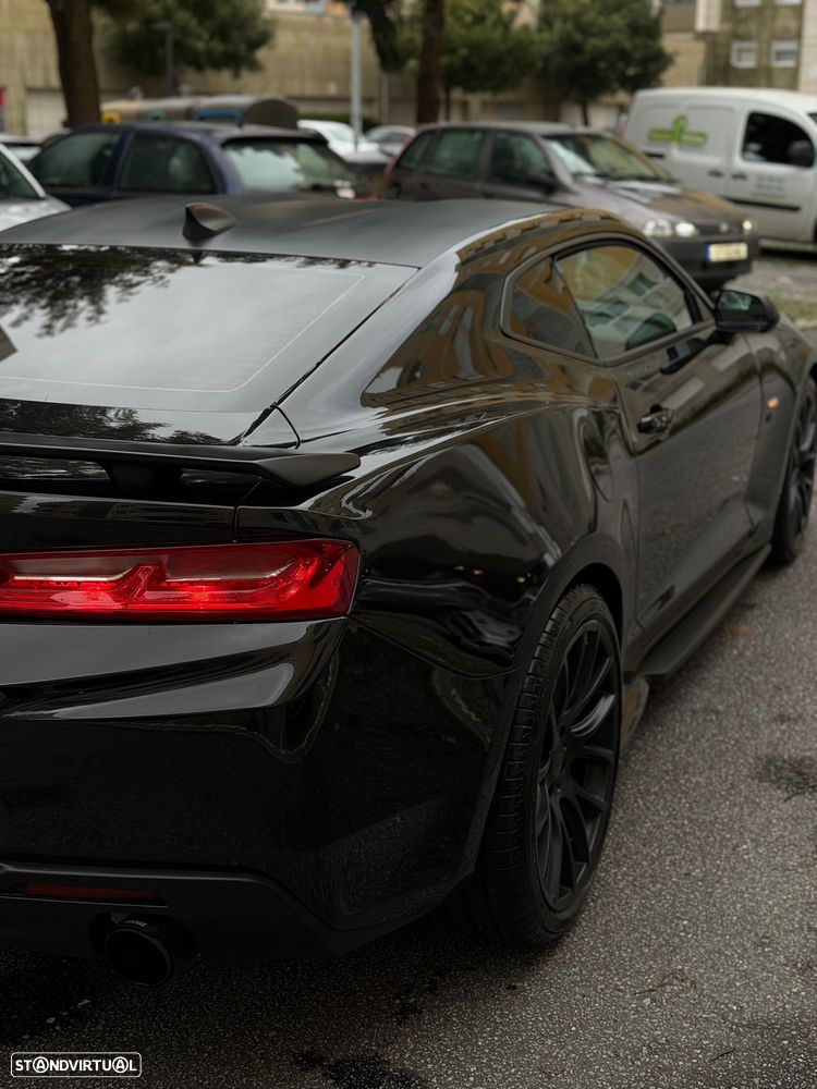 Chevrolet Camaro 2.0 Aut. - 25