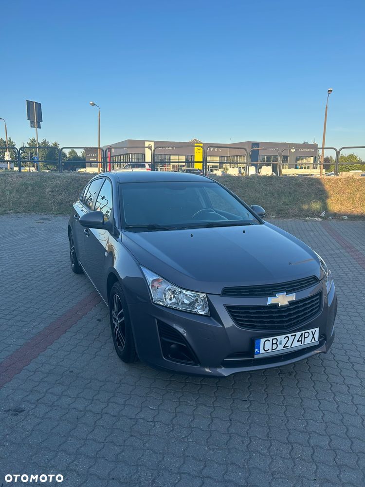 Chevrolet Cruze 1.6 LT - 2