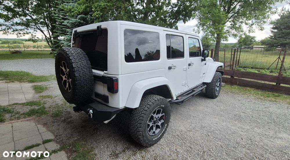 Jeep Wrangler 3.6 Unlim Rubicon - 3