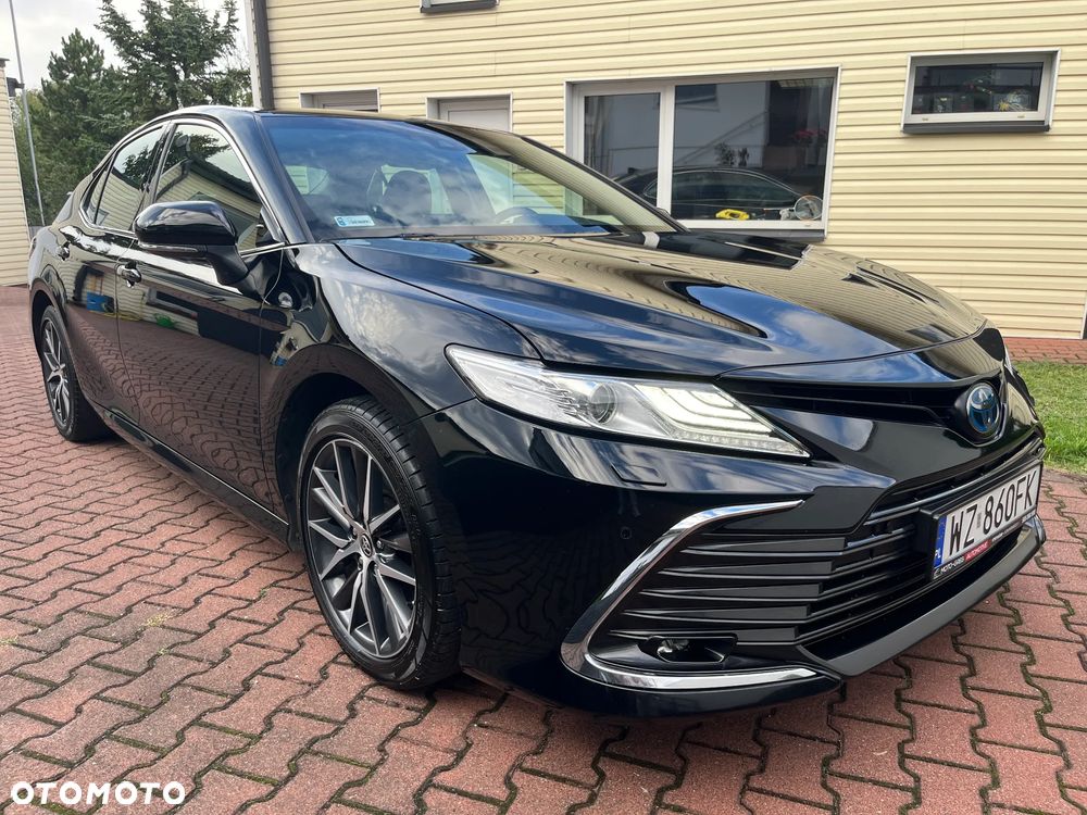 Toyota Camry 2.5 Hybrid Executive CVT - 1