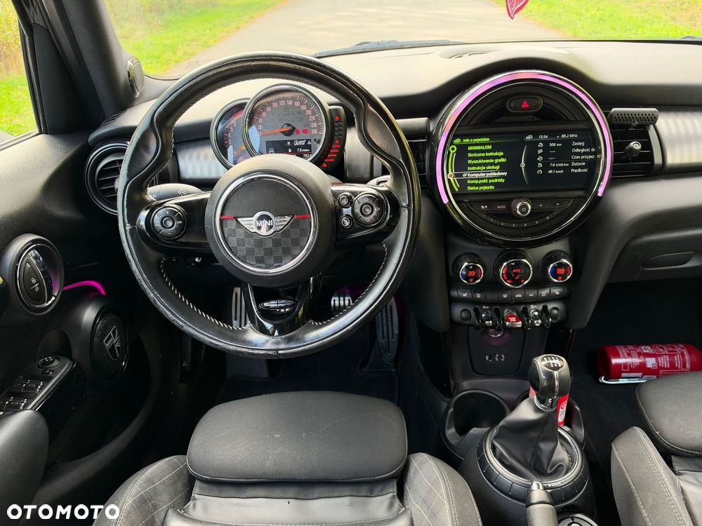 MINI Cooper S 60 Years Chili - 17