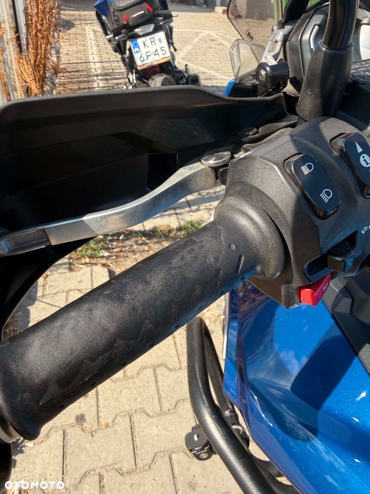 Triumph Tiger - 18