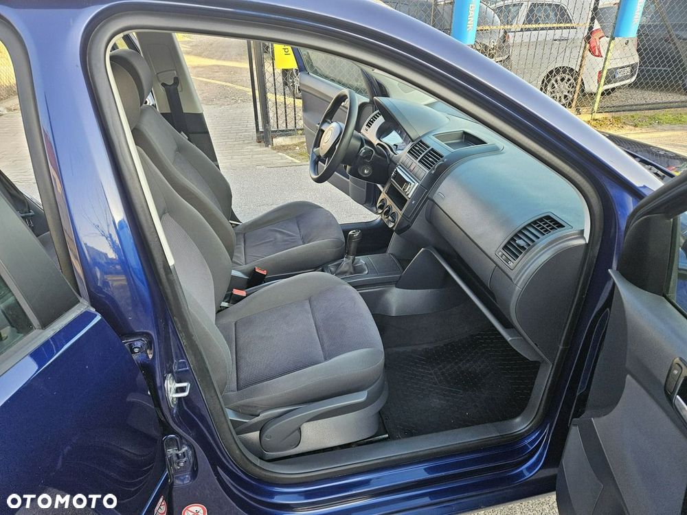 Volkswagen Polo 1.4 - 10