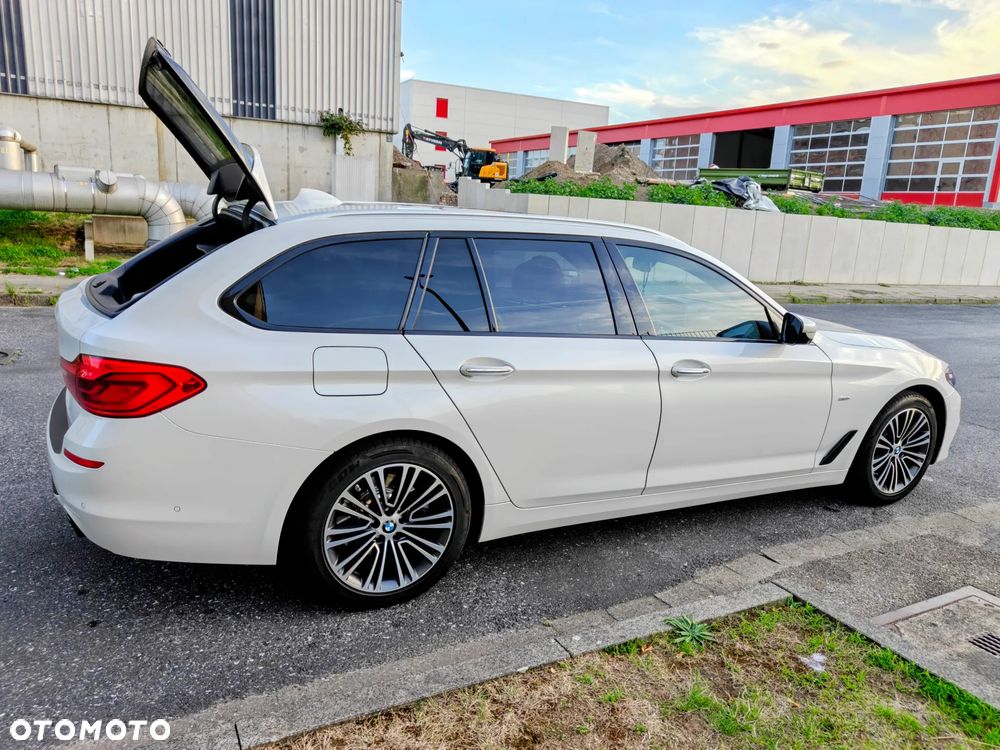 BMW Seria 5 520d Sport Line sport - 6