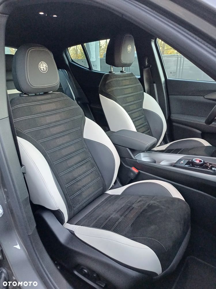 Alfa Romeo Tonale 1.5 T4 GSE mHEV Sport Speciale DCT - 15
