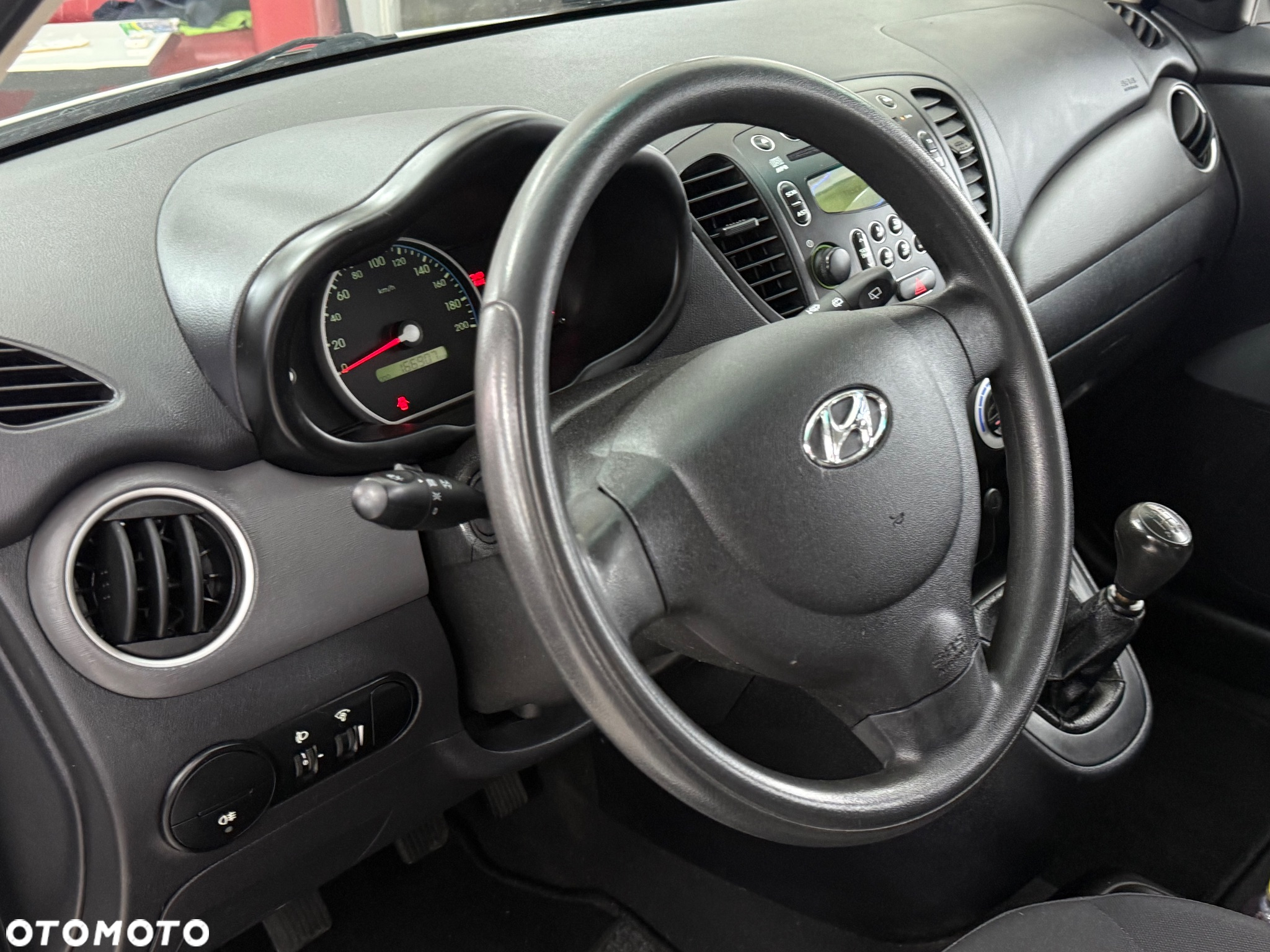 Hyundai i10 1.1 Premium - 10