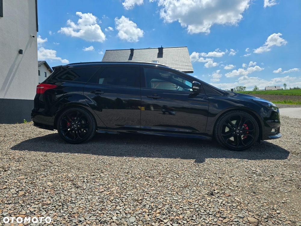 Ford Focus - 13