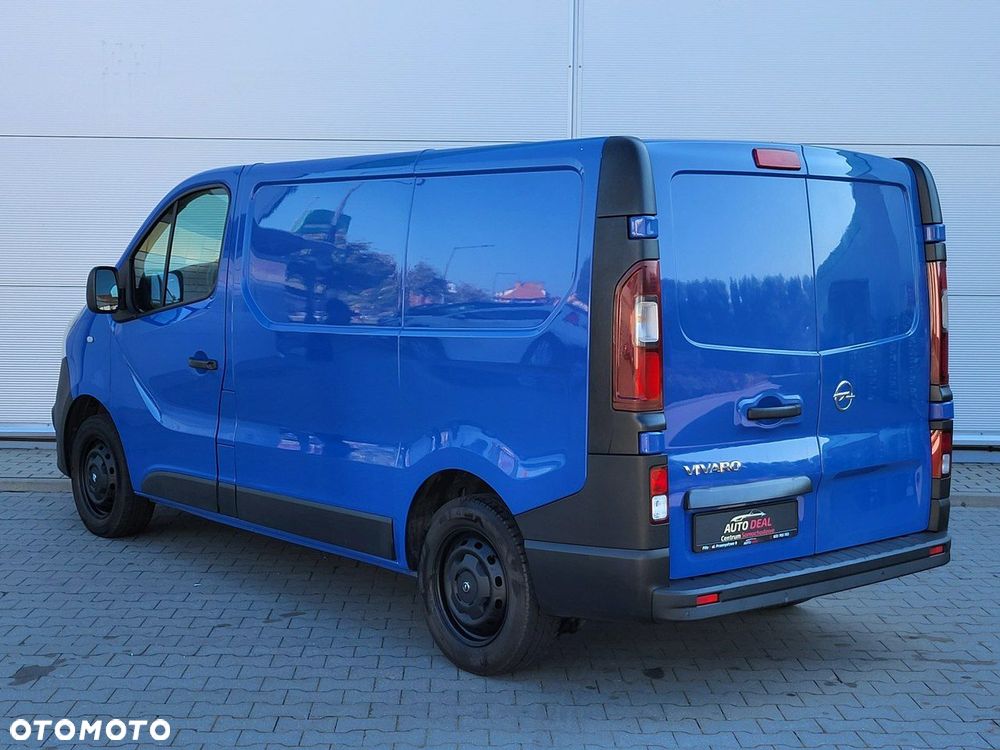 Opel Vivaro - 12