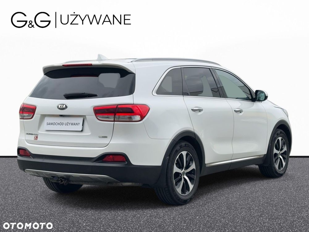 Kia Sorento - 4
