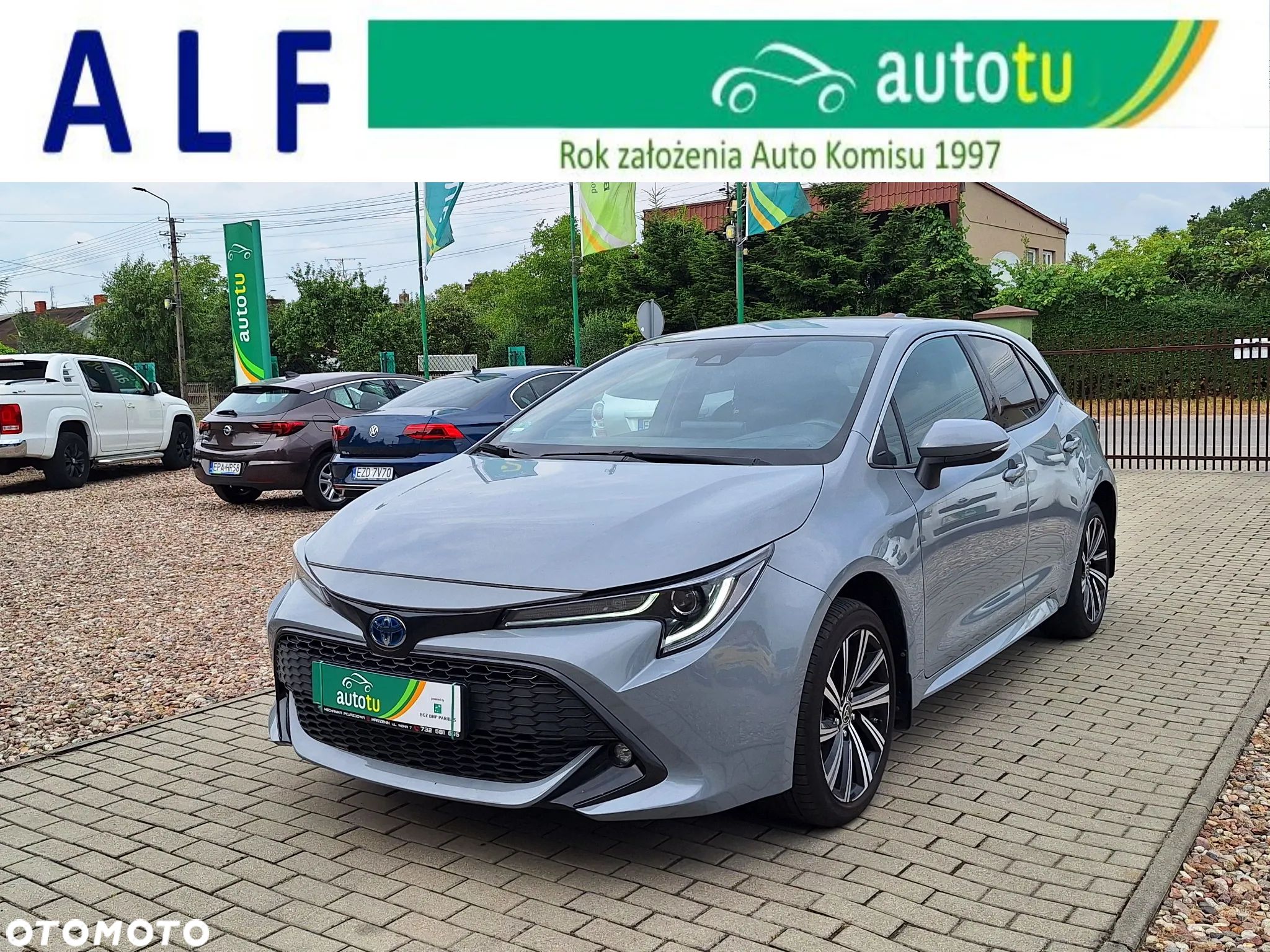 Toyota Corolla 1.8 Hybrid Style - 1