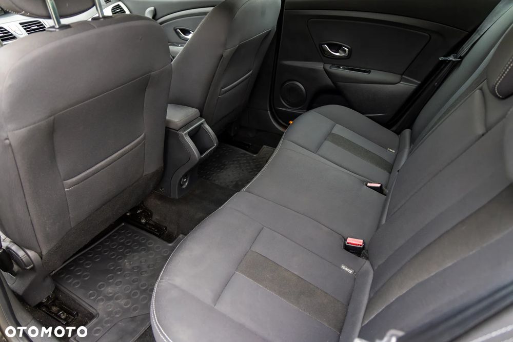 Renault Megane 1.6 16V Dynamique Euro5 - 10
