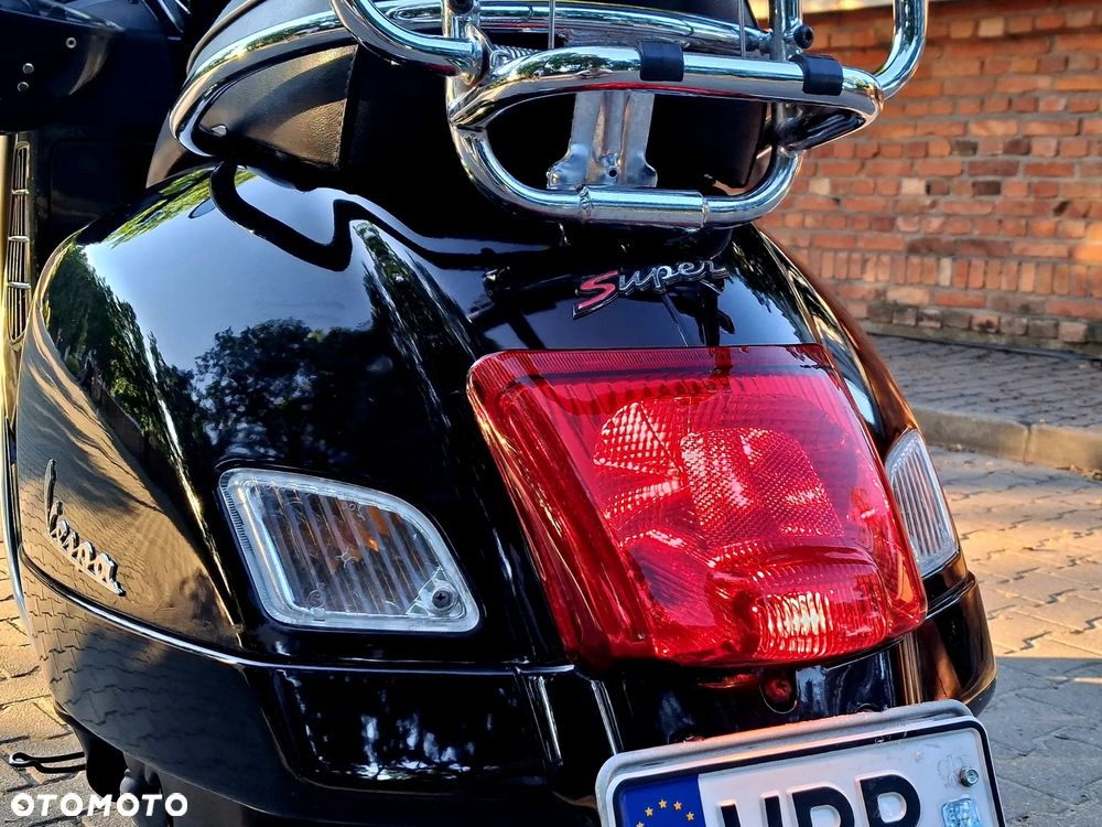 Vespa GTS - 23