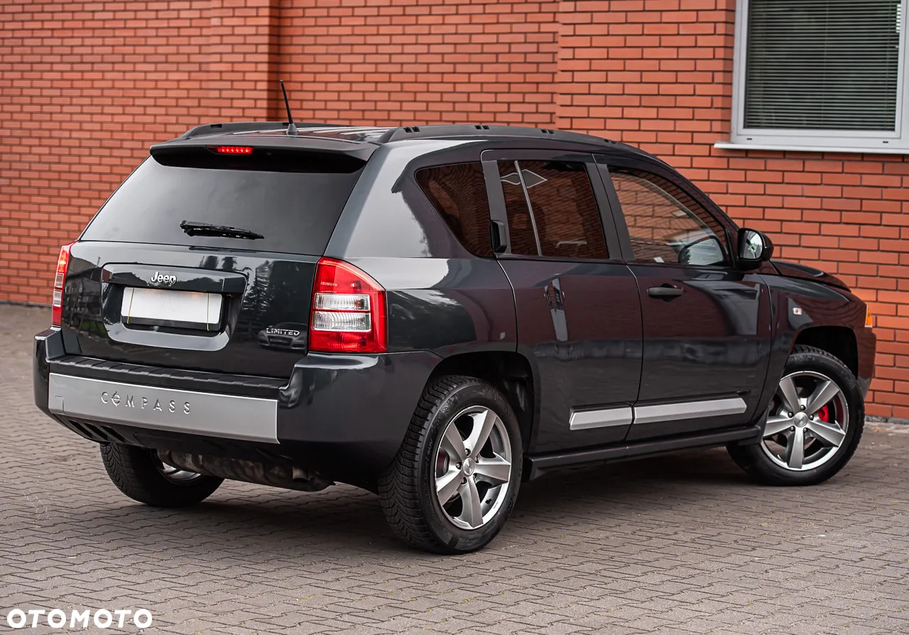 Jeep Compass 2.4I 4x4 Automatik Limited - 13