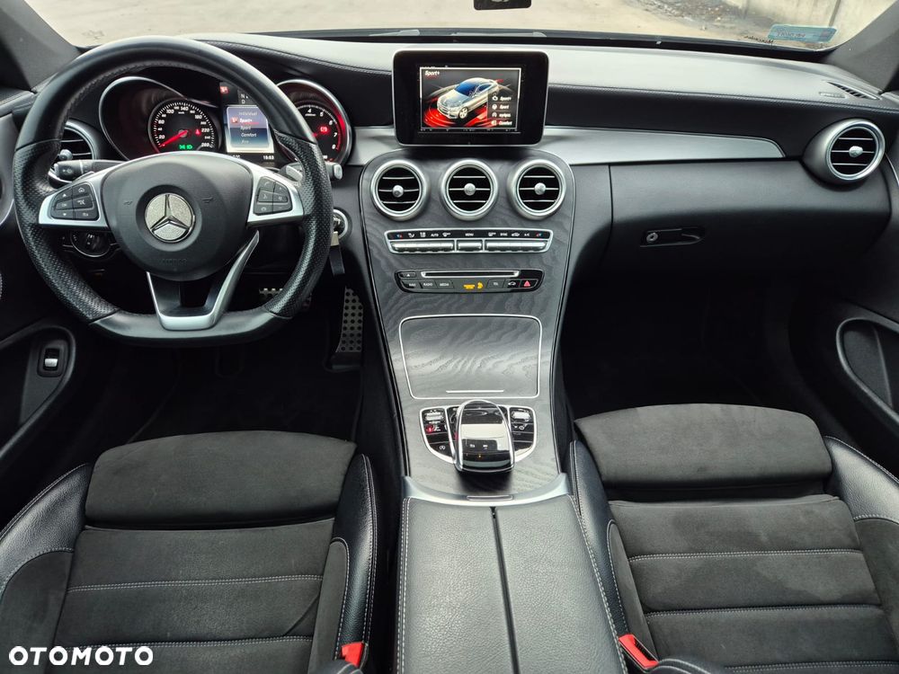 Mercedes-Benz Klasa C 200 4-Matic 9G-Tronic - 14