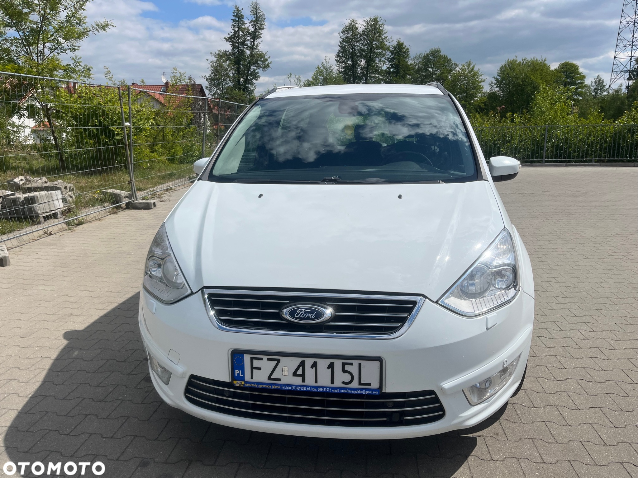 Ford Galaxy 2.0 Ghia - 2