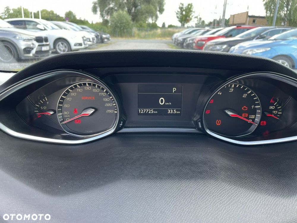 Peugeot 308 - 18