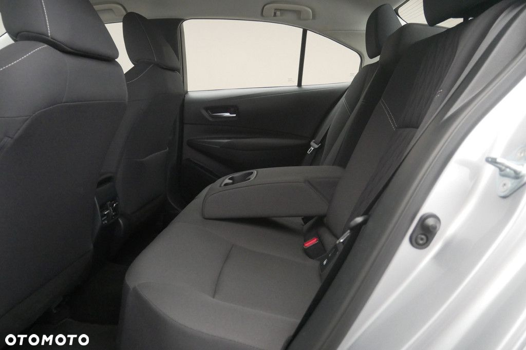 Toyota Corolla - 15