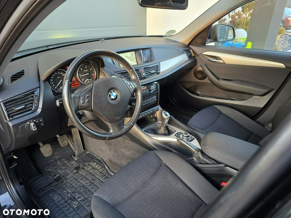 BMW X1 xDrive18d - 19
